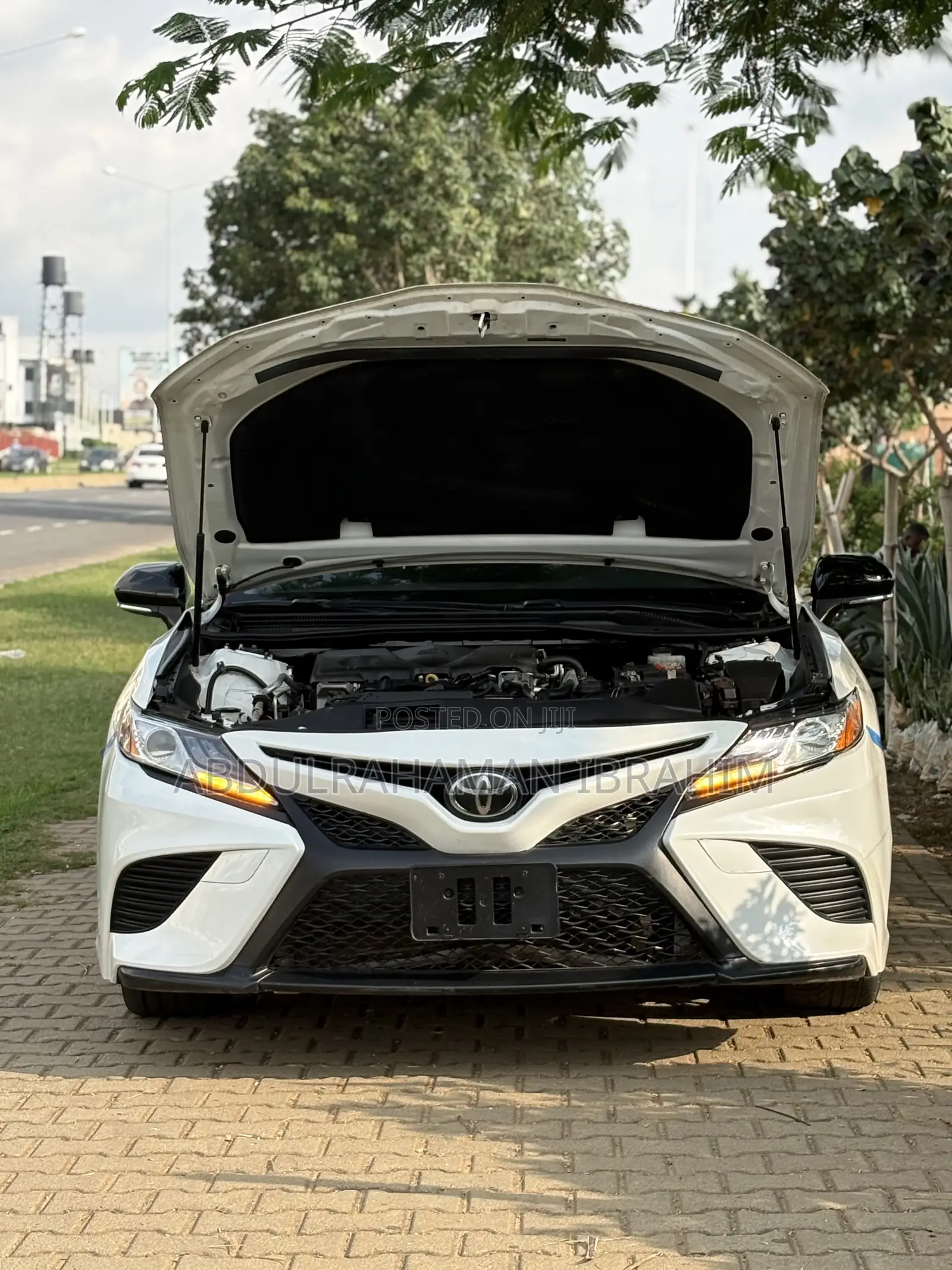 Toyota Camry 2017 White