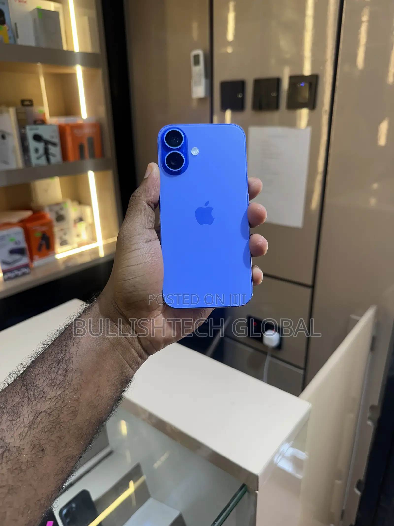 Apple iPhone 16 256 GB Blue