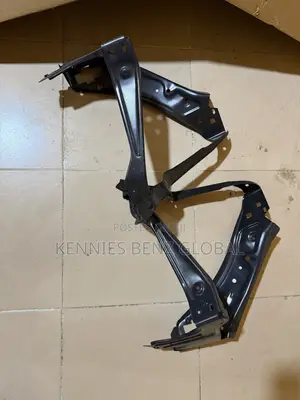Benz Spare Parts/Replacement Parts