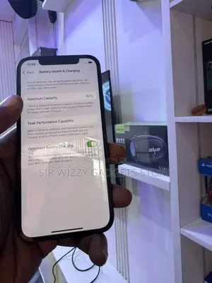 Apple iPhone 11 64 GB Black