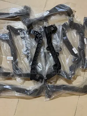 Mercedes Benz Spare Parts/Replacement Parts
