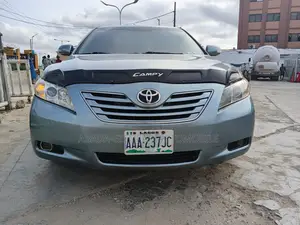 Toyota Camry LE 4dr Sedan (2.4L 4cyl 5A) 2008 Gray