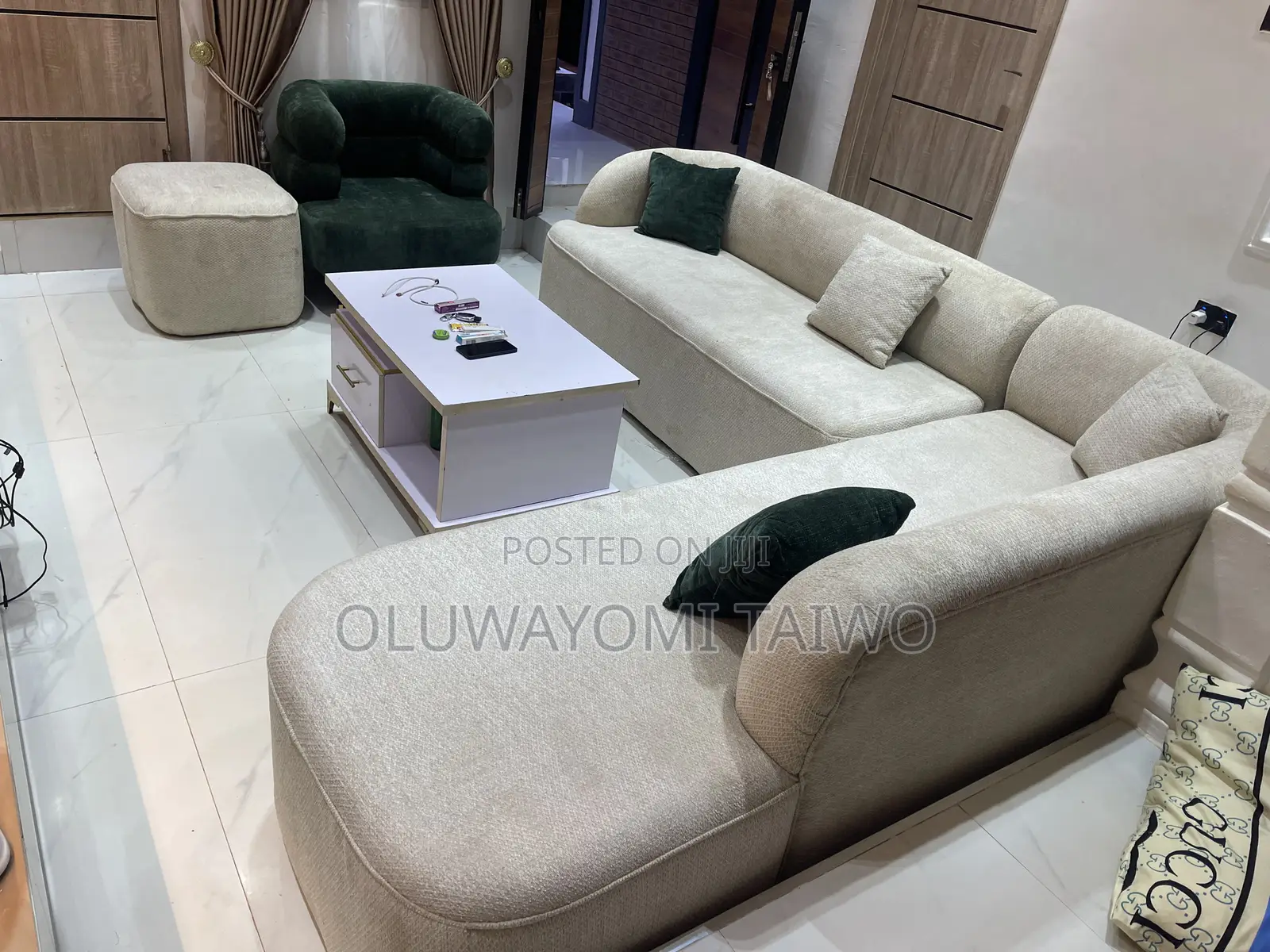 L Chap Sofa Chair