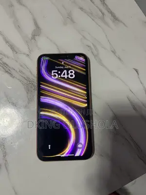 Apple iPhone XR 64 GB Pink