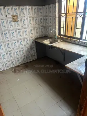 2bdrm House in Iyana Ipaja for rent
