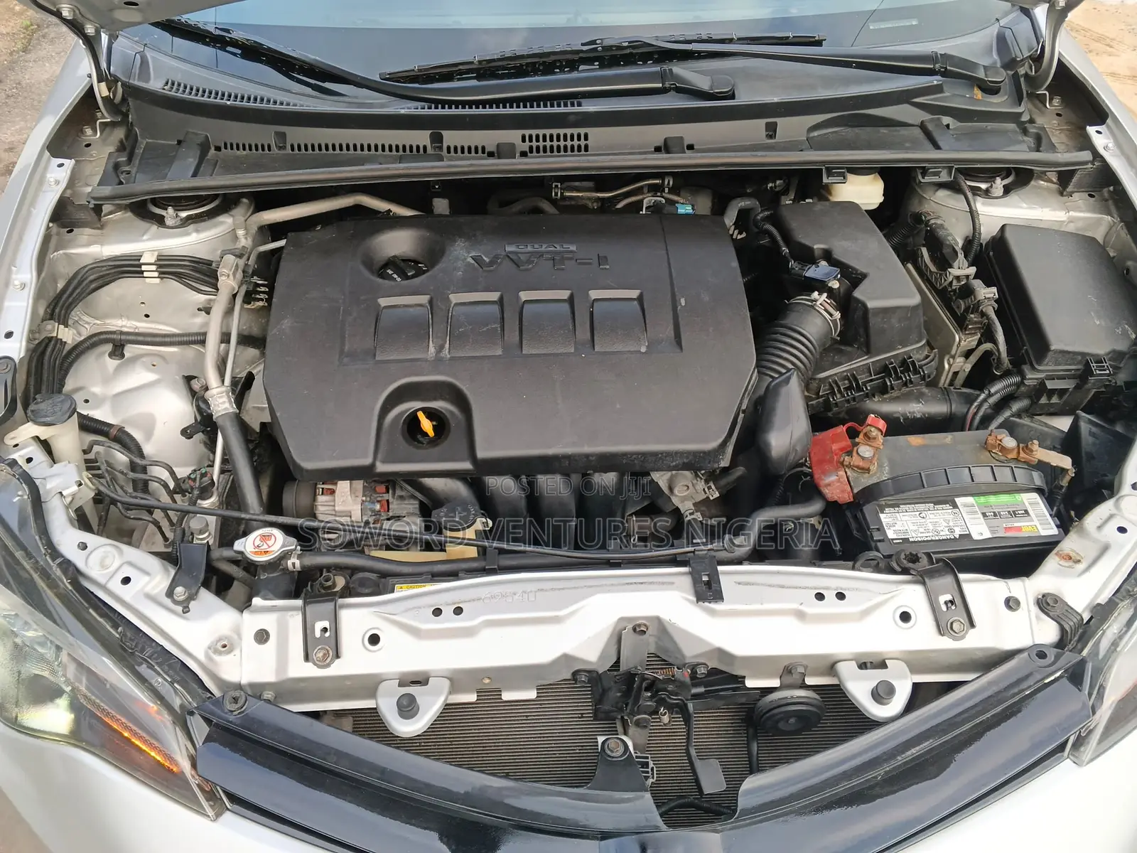 Toyota Corolla 2018 Silver
