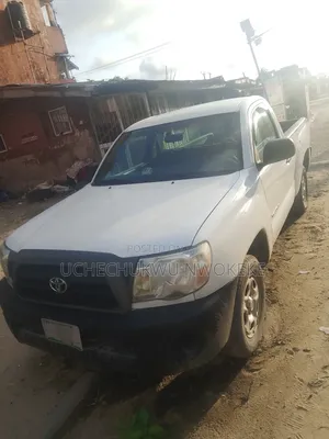 Toyota Tacoma 2007 White