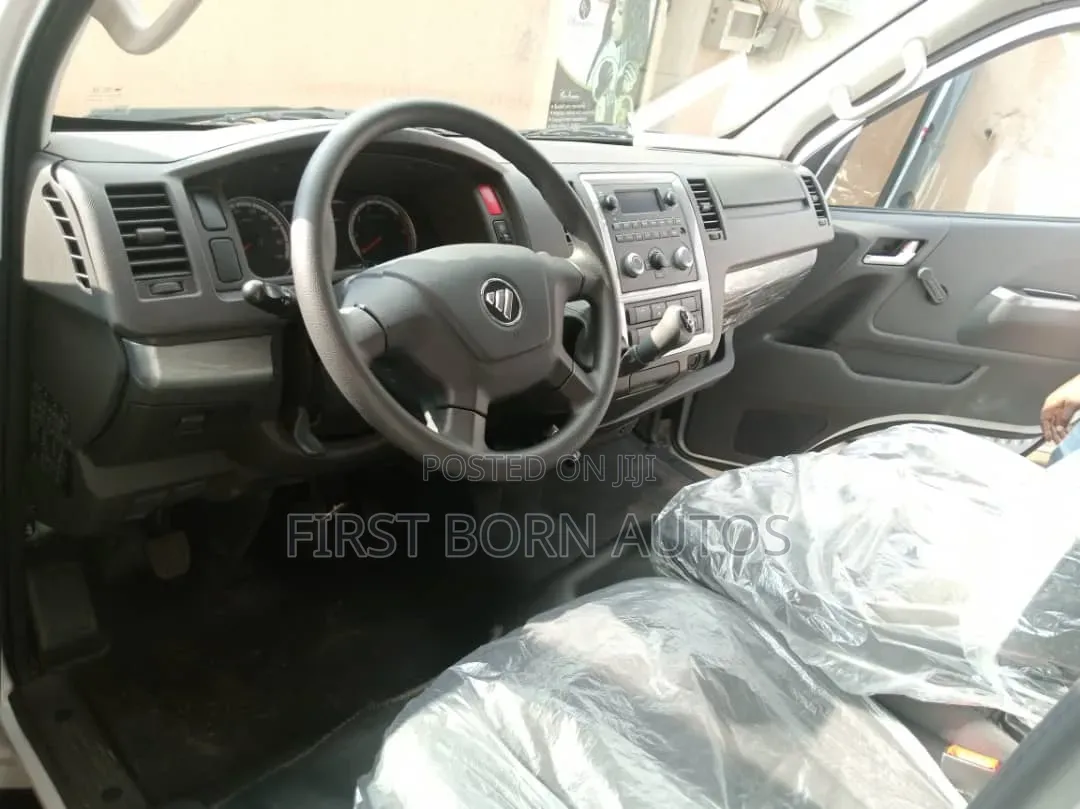 New Foton View 2025 White