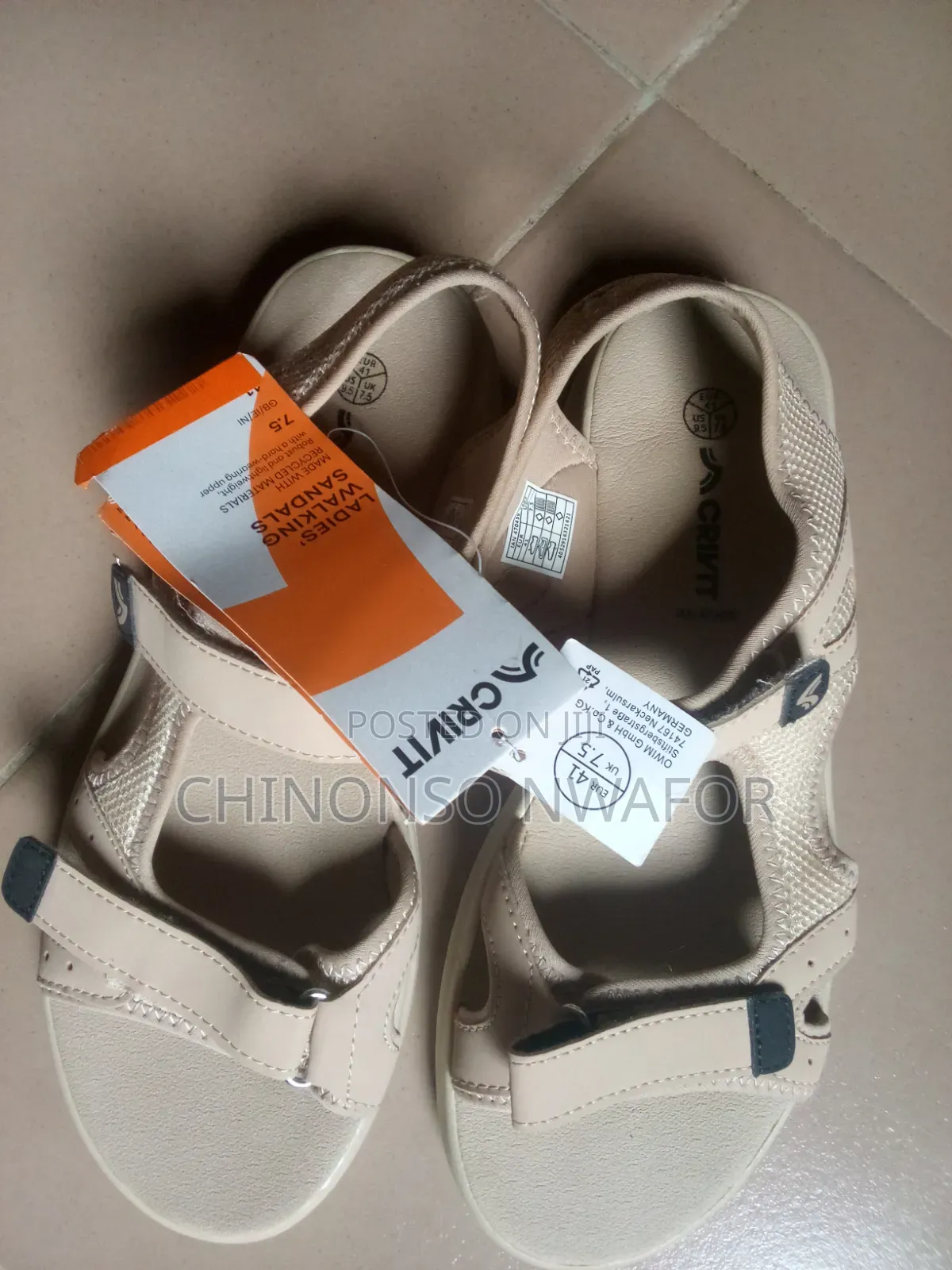 Lady's Walking Sandal