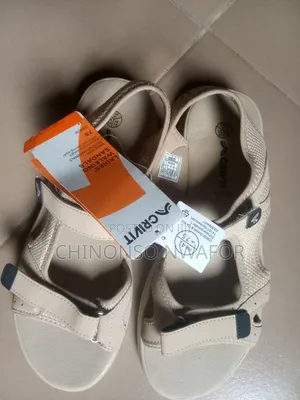 Lady's Walking Sandal