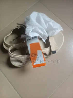 Lady's Walking Sandal
