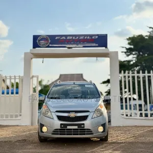 Chevrolet Spark 2011 Silver