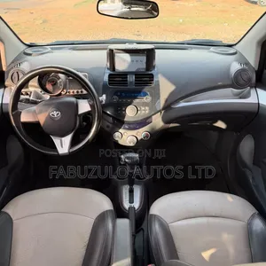 Chevrolet Spark 2011 Silver
