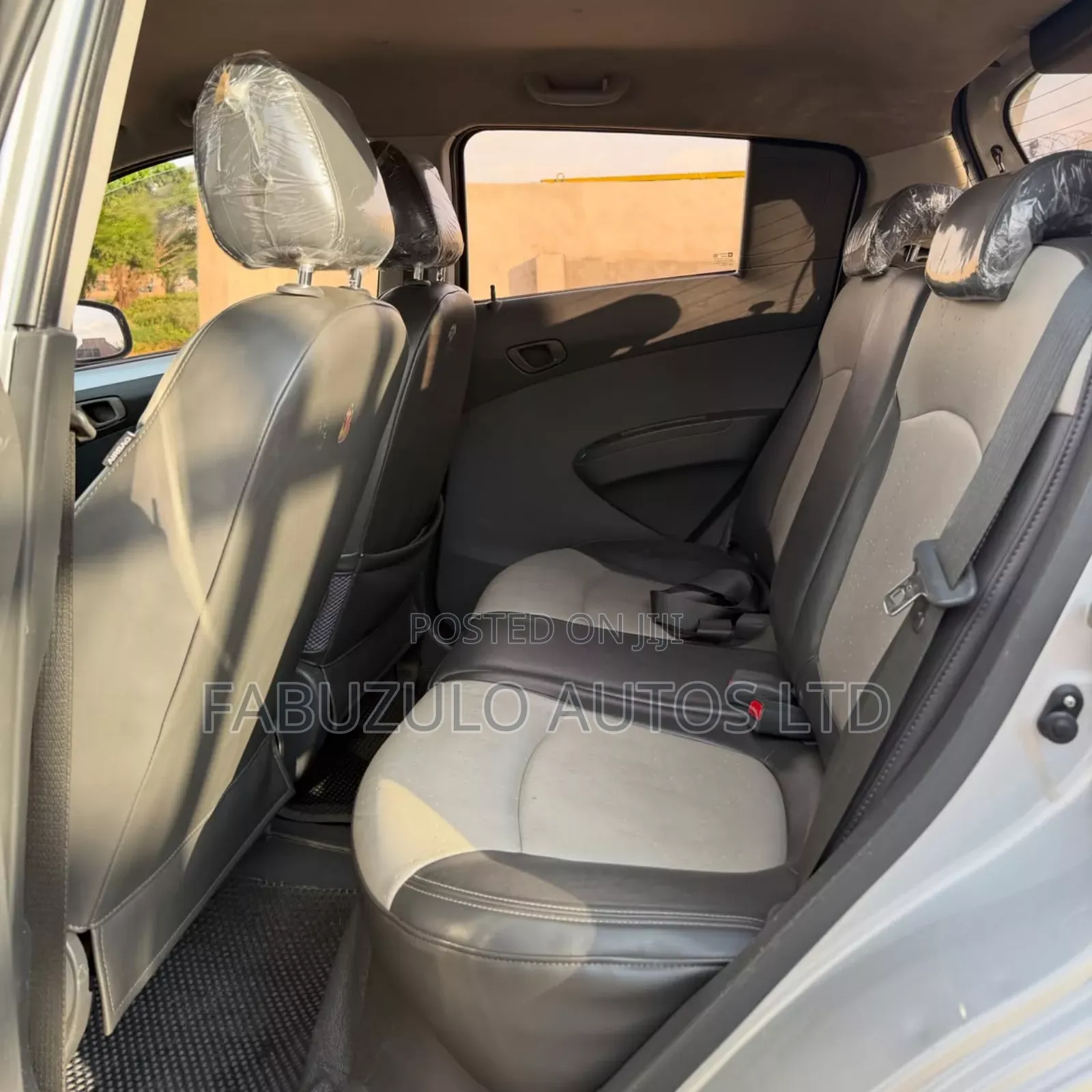 Chevrolet Spark 2011 Silver