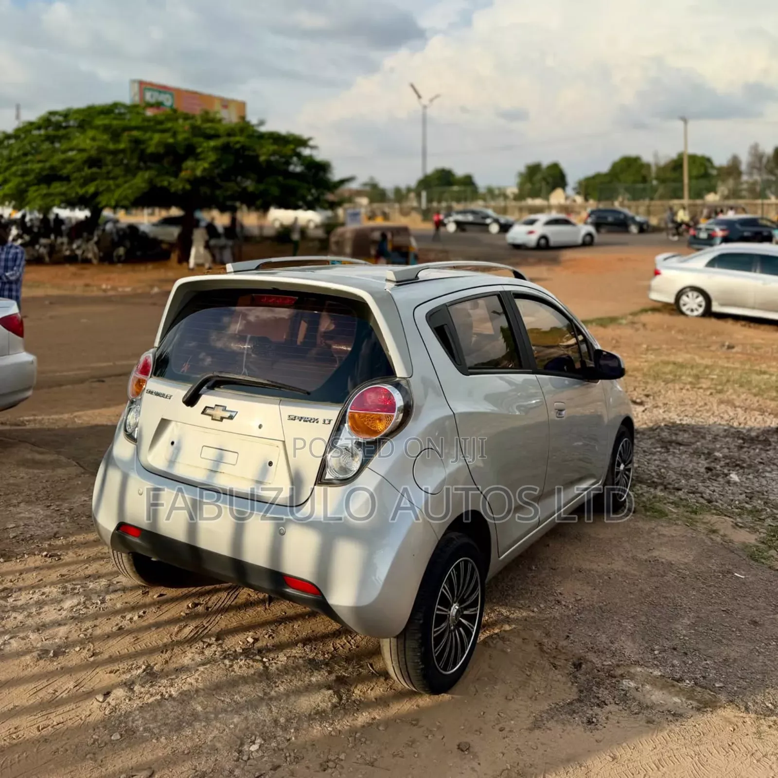 Chevrolet Spark 2011 Silver