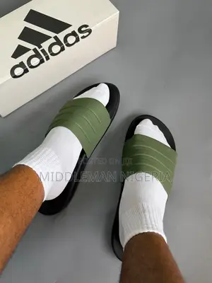 Adidas Adilete Slides