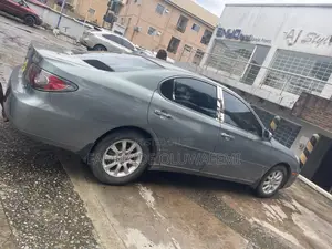 Lexus ES 2004 Green