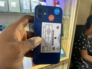 Apple iPhone 12 64 GB Blue