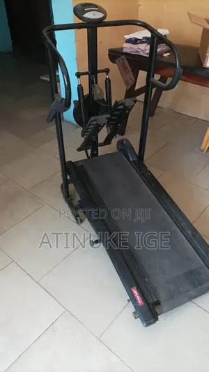 Manual Treadmill With Twister and a Mini Stepper