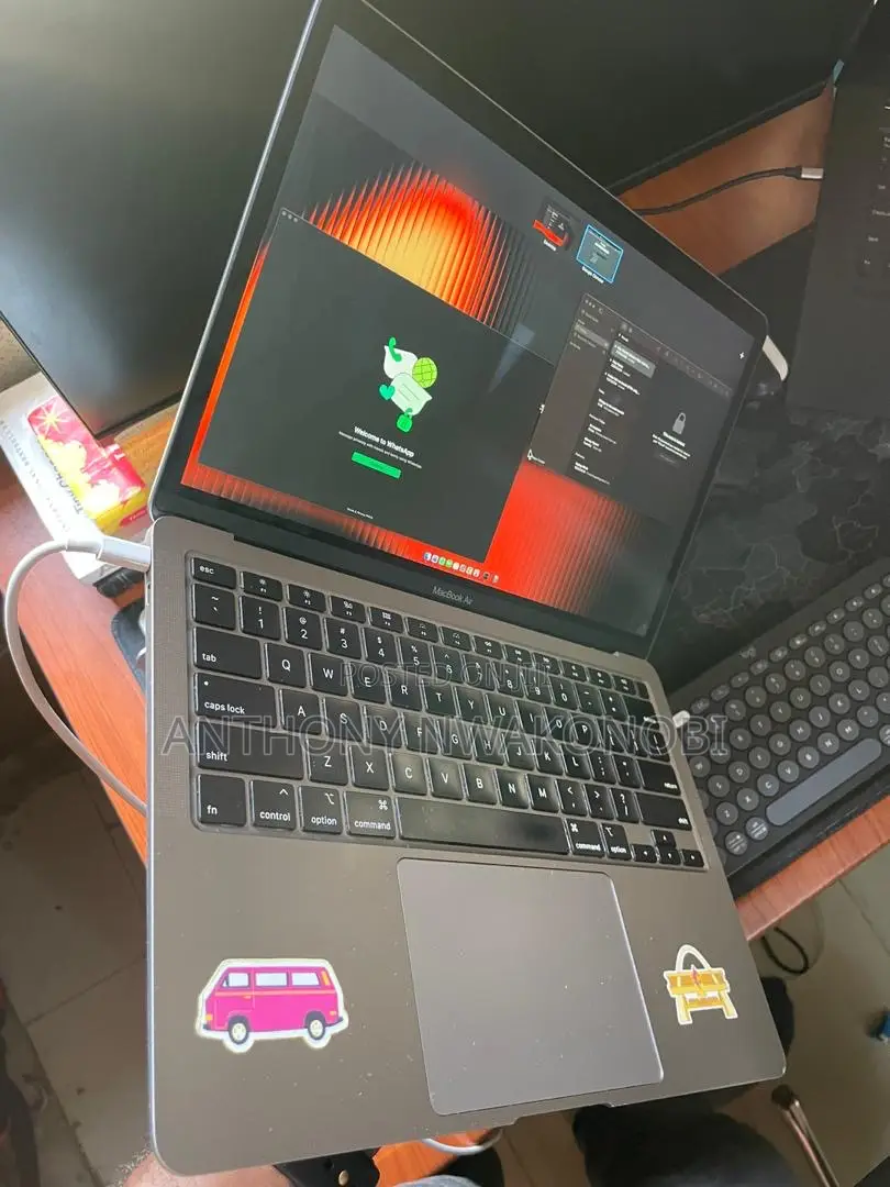 Laptop Apple MacBook Air 2020 8GB Intel Core i5 HDD 512GB
