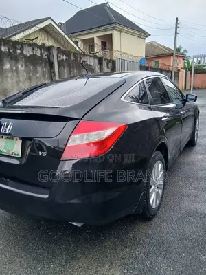 Honda Crosstour 3.5 FWD 2010 Matt Black