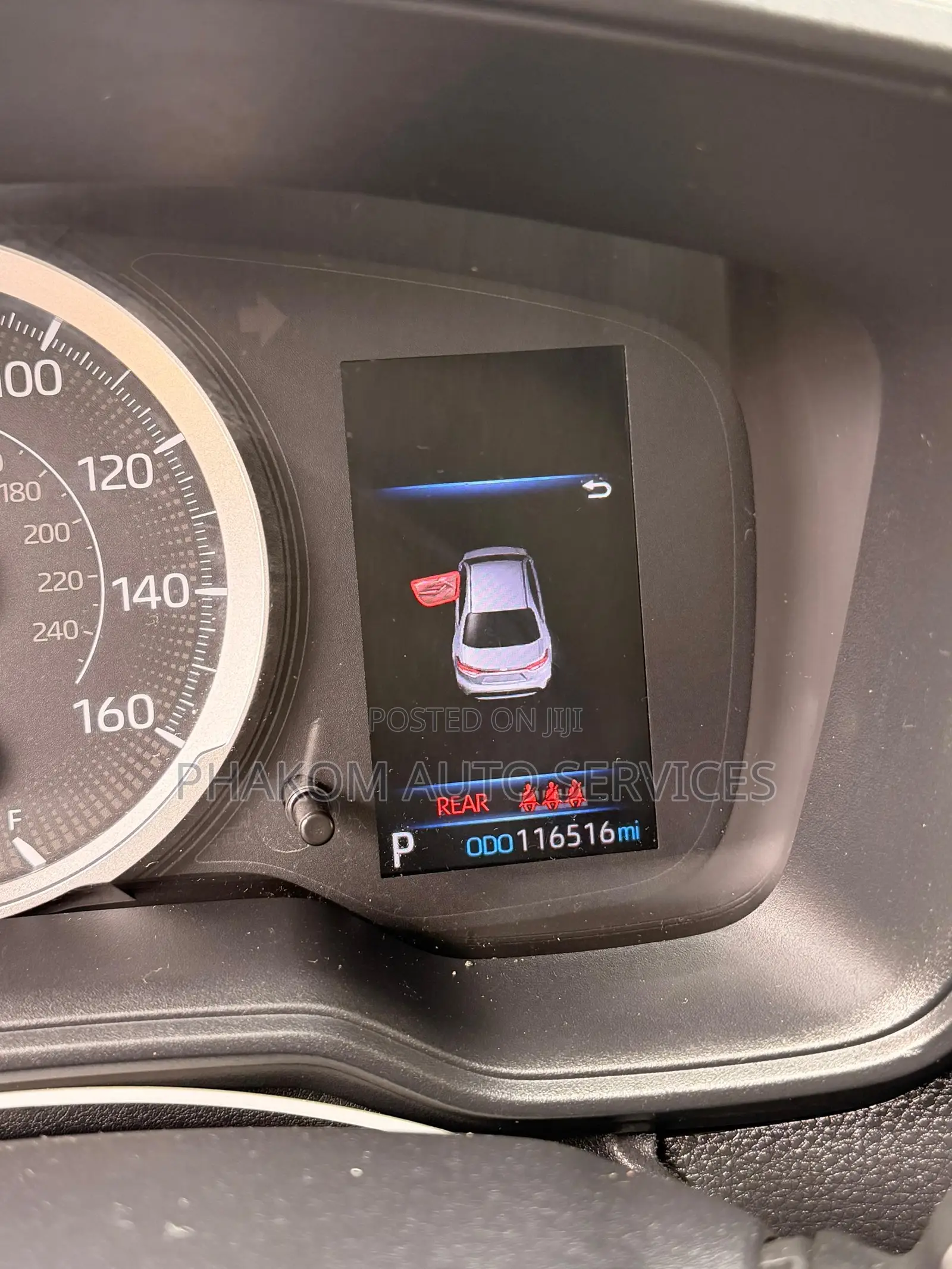 Toyota Corolla LE 2021 Silver
