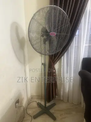 Barely Used 26 Inches 2 Blades Ox Fan