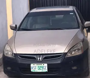 Honda Accord Automatic 2005 Gold