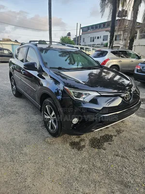 Toyota RAV4 2017 Blue