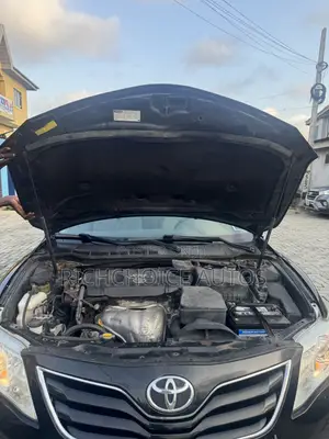 Toyota Camry LE 4dr Sedan (2.5L 4cyl 6A) 2011 Black