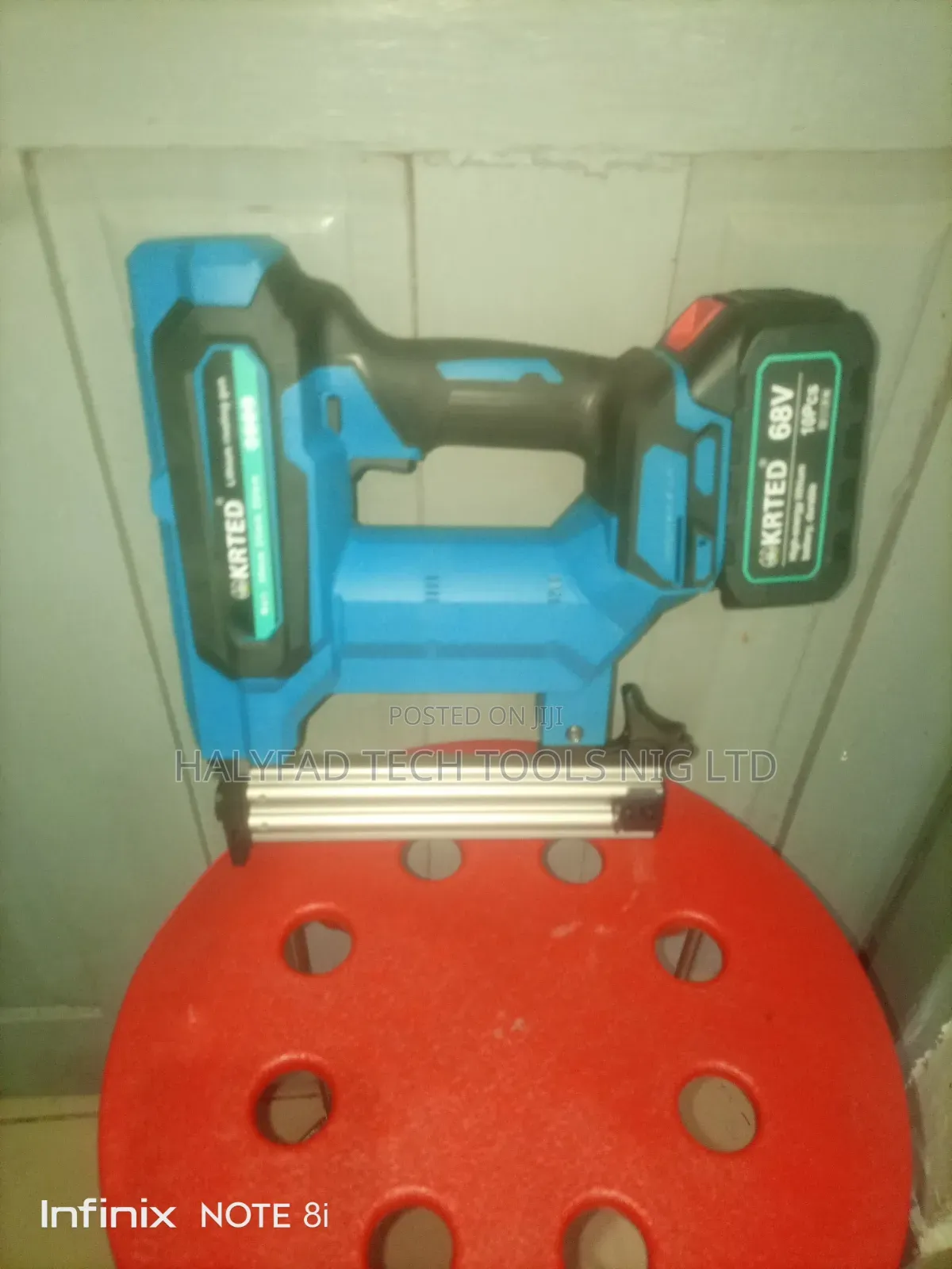 Cordless Brad Nailer and Stapler Machine