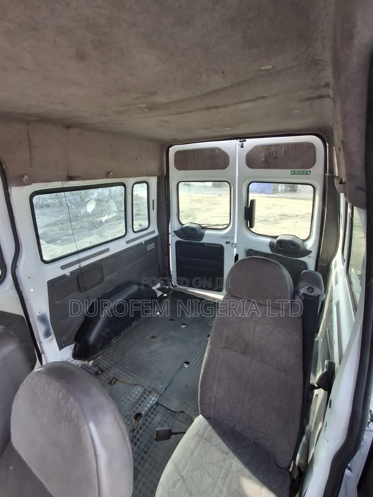 Ford Transit Connect 2002 White