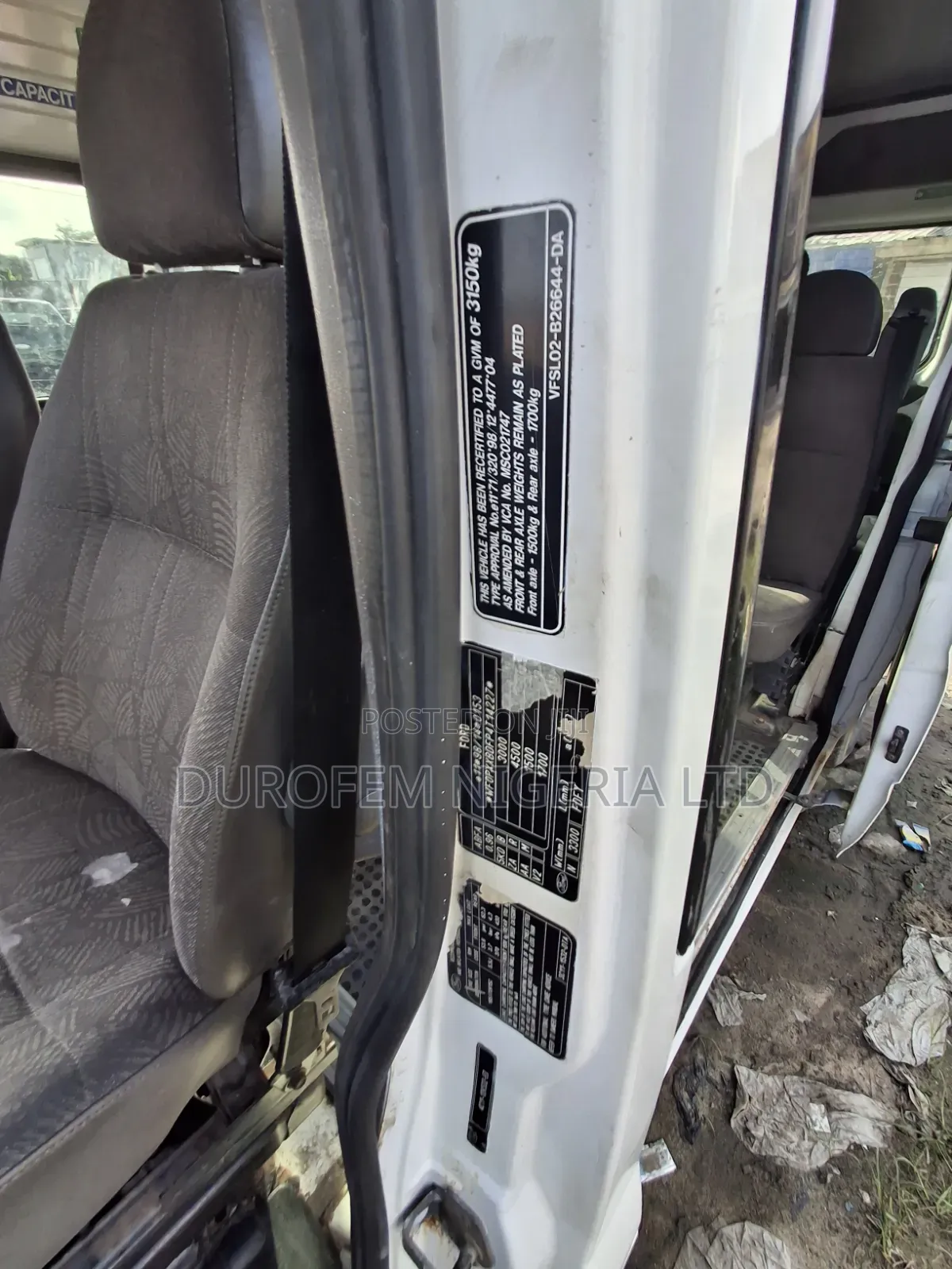 Ford Transit Connect 2002 White