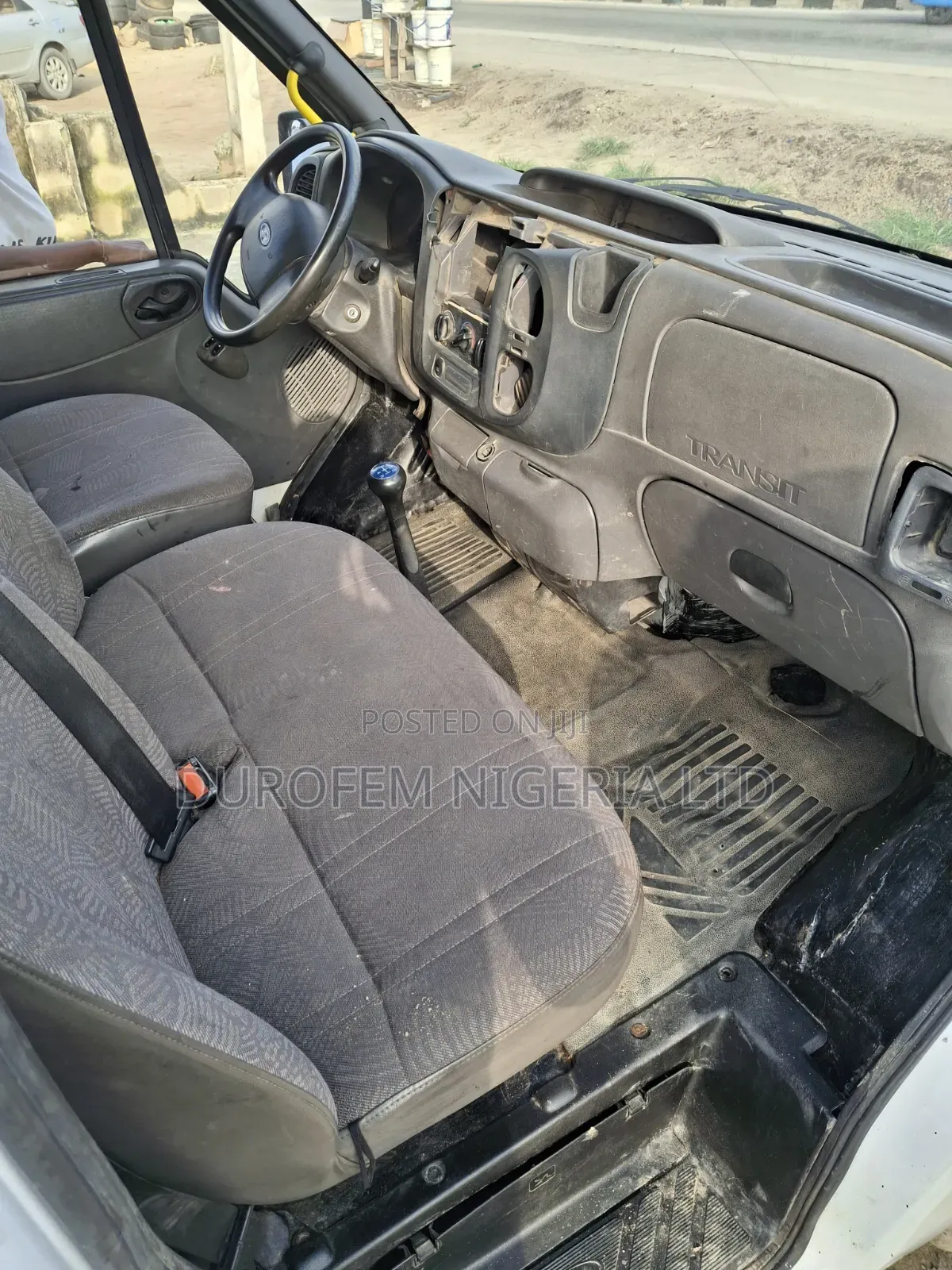 Ford Transit Connect 2002 White