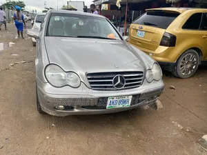 Mercedes-Benz C240 2006 Gray