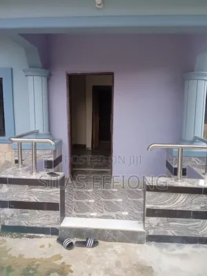 1bdrm Block of Flats in Uyo for rent