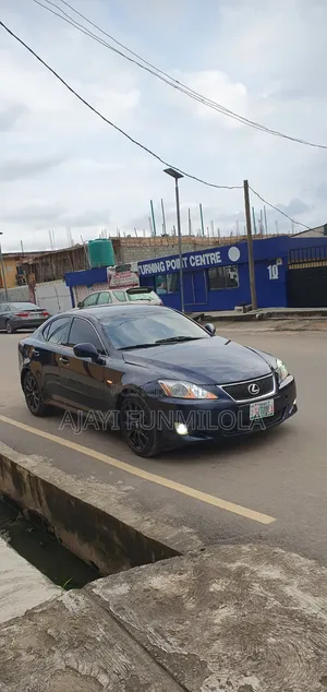 Lexus IS 2008 Blue