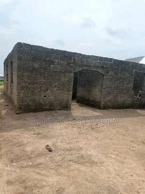 Furnished 1bdrm House in Zone 5, FHA for sale