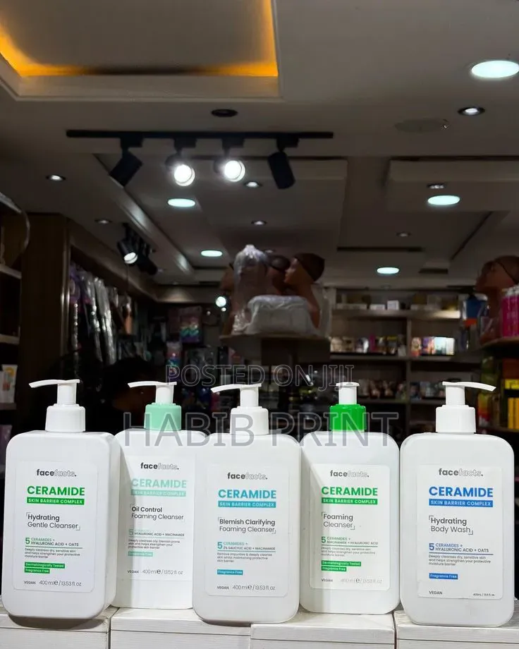 Face Fact Caramide Foaming Cleanser
