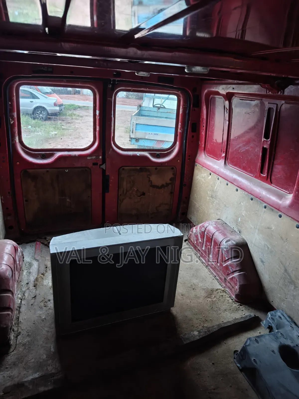 Ford Transit 2008 Red