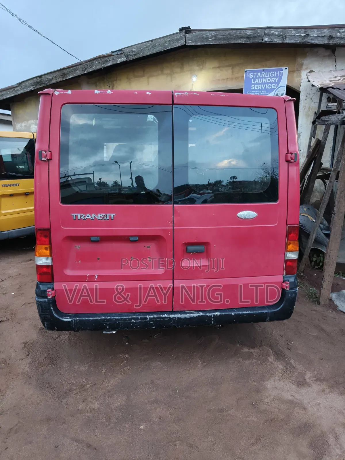 Ford Transit 2008 Red