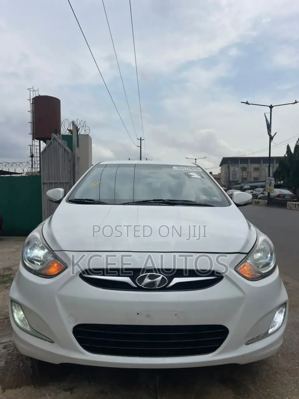 Hyundai Accent 2013 White
