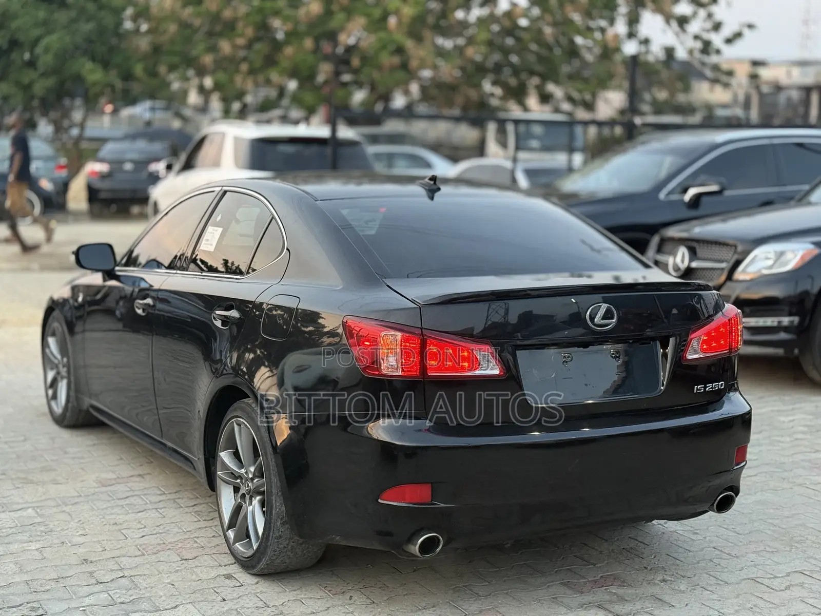 Lexus IS 250 2011 Black