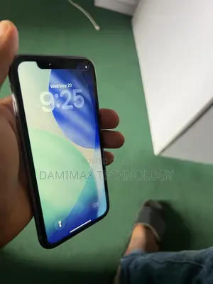 Apple iPhone 11 64 GB Purple