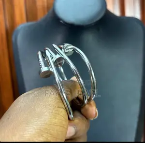 Nail Bangle - Silver