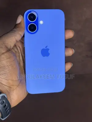 New Apple iPhone 16 128 GB Blue