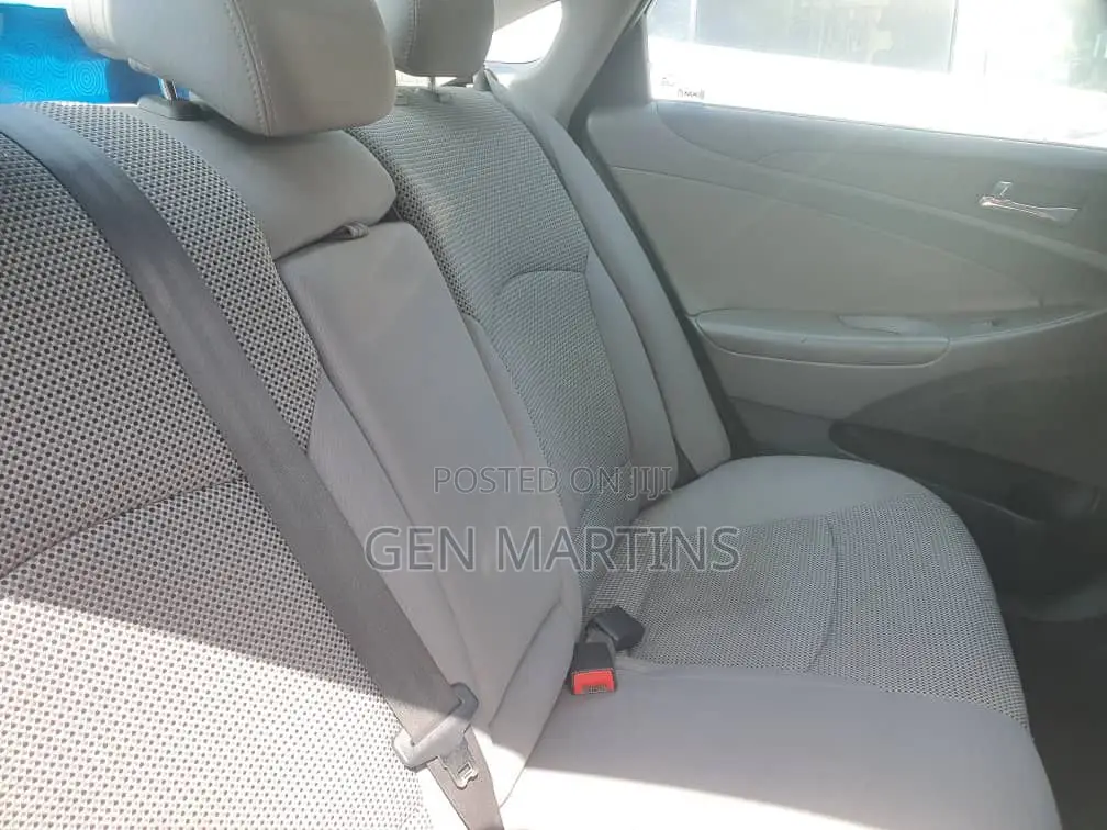 Hyundai Sonata 2013 Black
