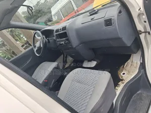 Toyota HiAce 2008 White