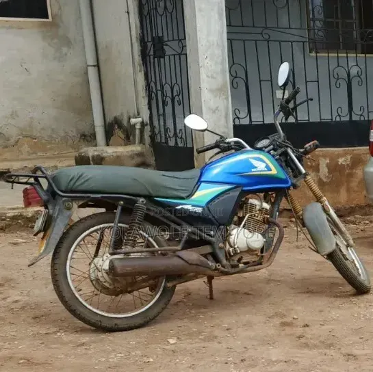 Honda 2011 Blue