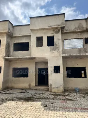 3bdrm Duplex in Lugbe District., FHA for sale
